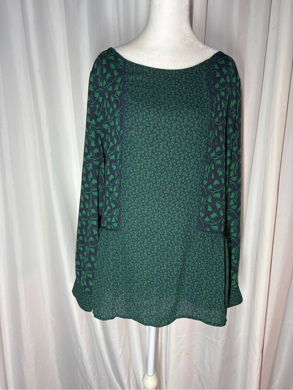 LOFT Navy And Dark Green Patterned Long-Sleeve Tunic Size XL